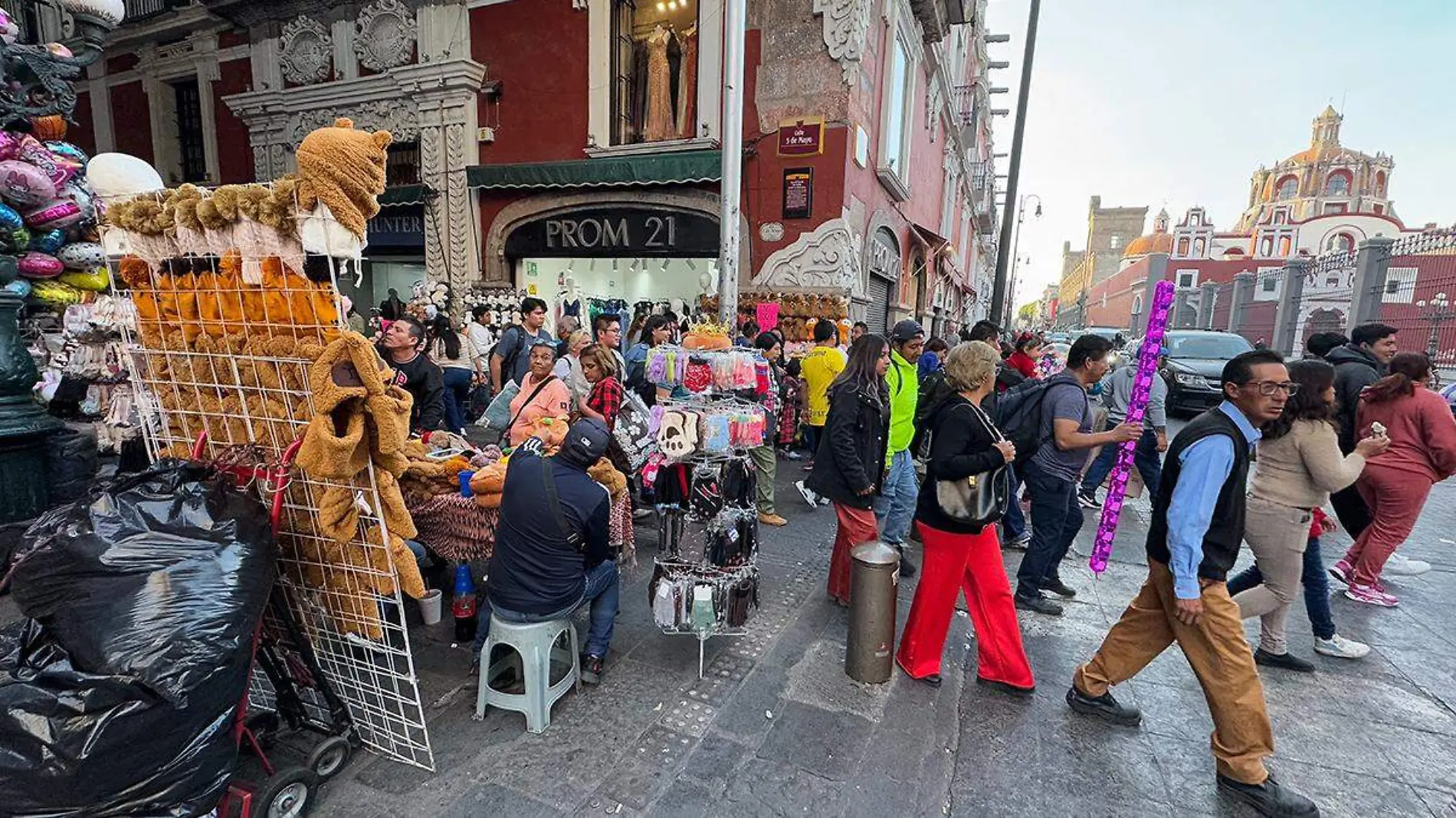 La Secretaría de Gobernación del ayuntamiento de Puebla retomará el lunes 20 de enero las mesas de trabajo con ambulantes del Centro Histórico